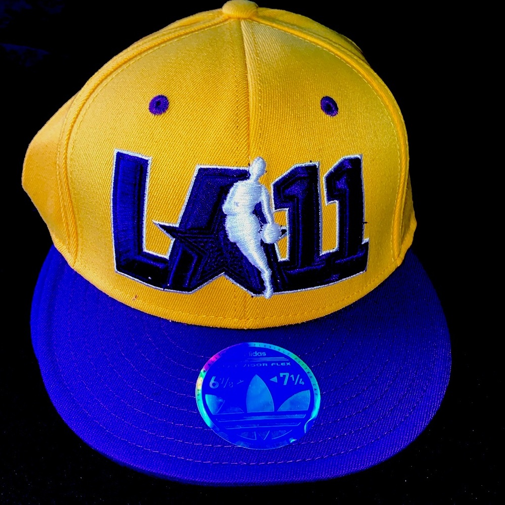 Adidas flat visor flex hat